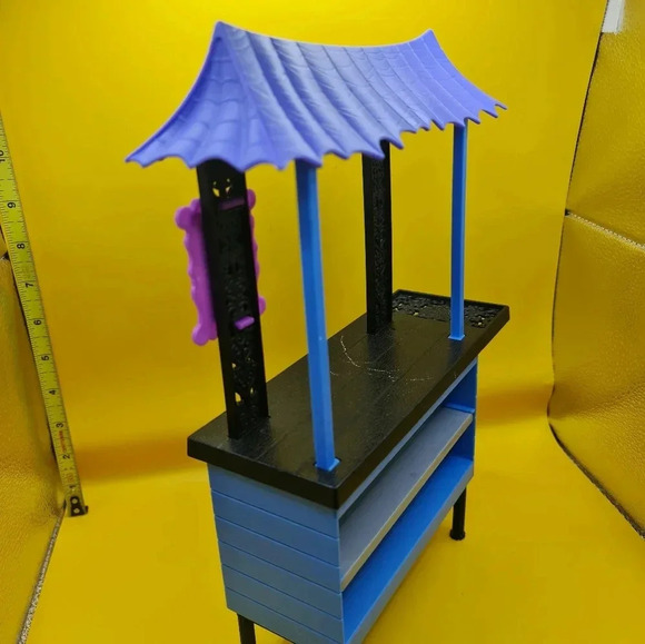 Monster High Doll Coffin Bean Play Set Stand Counter Booth Shop - Picture 5 of 5